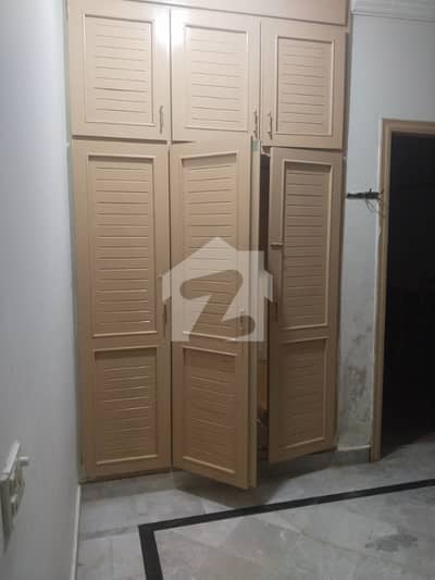 E11 Lower 2 Bed Short Family Portion