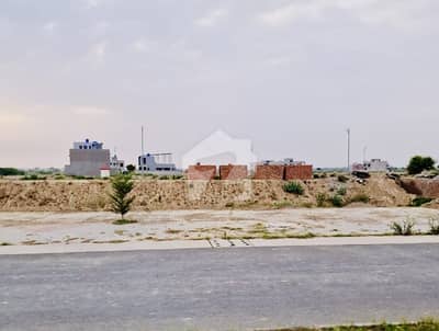 نیو لاهور سٹی لاہور میں 5 مرلہ رہائشی پلاٹ 24.0 لاکھ میں برائے فروخت۔ نیو لاهور سٹی لاہور میں 5 مرلہ رہائشی پلاٹ 24.0 لاکھ میں برائے فروخت۔