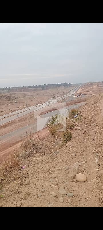 ڈی ایچ اے ویلی ڈی ایچ اے ڈیفینس,اسلام آباد میں 5 مرلہ رہائشی پلاٹ 48.0 لاکھ میں برائے فروخت۔ ڈی ایچ اے ویلی ڈی ایچ اے ڈیفینس,اسلام آباد میں 5 مرلہ رہائشی پلاٹ 48.0 لاکھ میں برائے فروخت۔