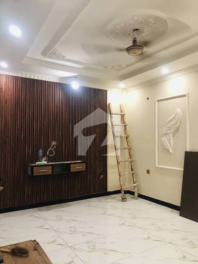 کینال بینک ہاؤسنگ سکیم لاہور میں 3 کمروں کا 3 مرلہ مکان 2.2 کروڑ میں برائے فروخت۔