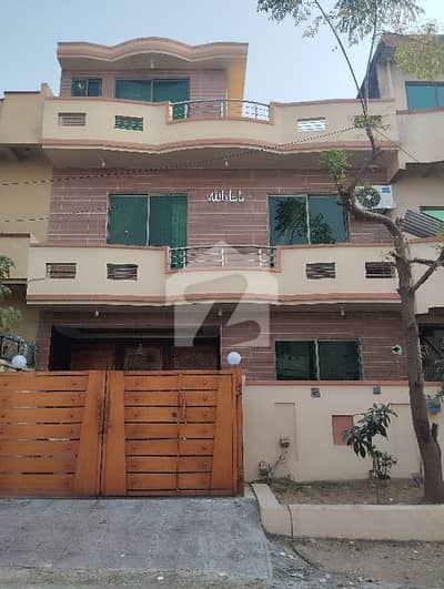 25x40 Beautifull House For Sale in G-13