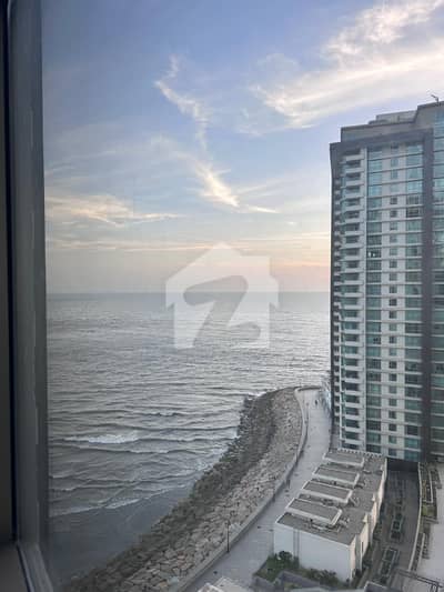 EMAAR OCEANFRONT, 1 BED UNFURNISHED APARTMENT FOR RENT IN PEARL TOWERS.