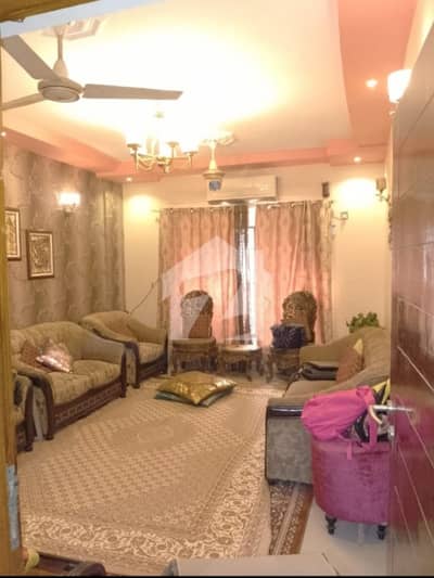 3 BED DD FLAT AVAILABLE FOR SALE