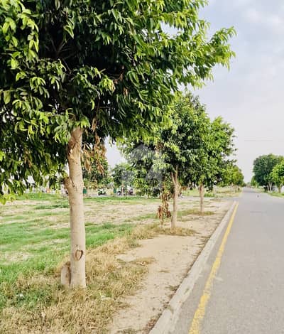 نیو لاهور سٹی لاہور میں 3 مرلہ رہائشی پلاٹ 20.0 لاکھ میں برائے فروخت۔ نیو لاهور سٹی لاہور میں 3 مرلہ رہائشی پلاٹ 20.0 لاکھ میں برائے فروخت۔