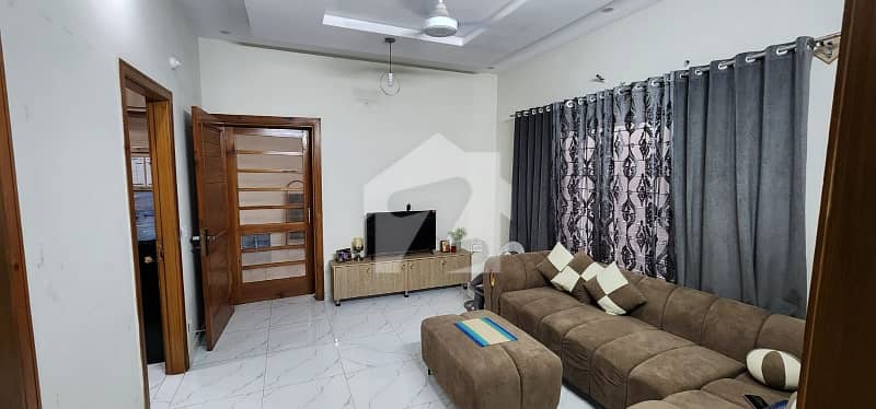 30/60 Upper Portion Available For Rent In G13 30/60 Upper Portion Available For Rent In G13