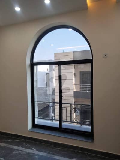 LUXURY SPANISH HOUSE FOR RENT FIRST & SECOND FLOOR