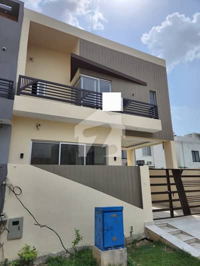 Urgent Sale 5 Marla Modern 3-Bed House in DHA Lahore Urgent Sale 5 Marla Modern 3-Bed House in DHA Lahore