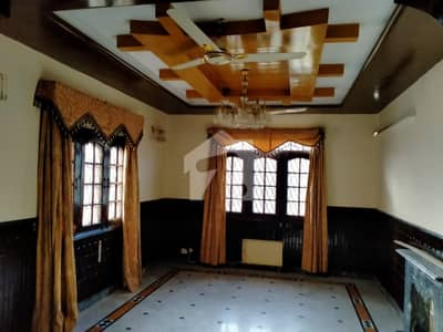 I-9 TRIPLE STORY 30X70 HOUSE FOR SALE BEST RENTAL INCOME