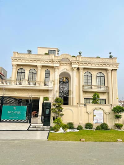 OUTSTANDING 24 MARLA 6 BEDROOM FULLY FURNISHED RESIDENTIAL HOUSE WITH FULL BASEMENT AVAILABLE FOR SALE IN DHA PHASE 6 BLOCK F