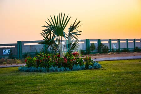 **400 Sq. Yards Prime Plot for Sale** **Block 1, Gulistan-e-Johar, Karachi*