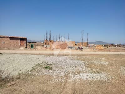 25x40 4 Marla Street 84 sun face Plot For Sale G-14/2