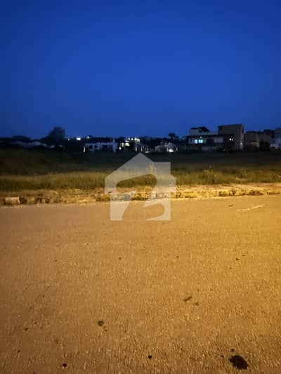 60 fret road  Most prime location front open