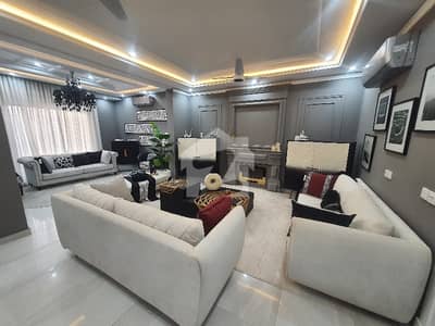 10 Marla With 5 Bed UNFURNISHED BRAND NEW
