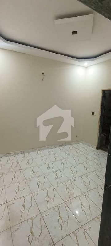 ناظم آباد 3 - بلاک ایف ناظم آباد 3,ناظم آباد,کراچی میں 2 کمروں کا 3 مرلہ بالائی پورشن 65.0 لاکھ میں برائے فروخت۔