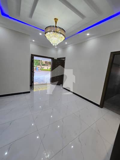 Stunning Luxury 1 Kanal House For Sale | Bahria Town Phase 2 Stunning Luxury 1 Kanal House For Sale | Bahria Town Phase 2