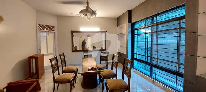 Excellent Specious Bungalow with Basement For Rent For Rent Dha Phase 6