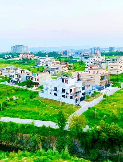 9 MARLA PLOT FOR SALE F-17 ISLAMABAD ALL FACILITY AVAILABLE 9 MARLA PLOT FOR SALE F-17 ISLAMABAD ALL FACILITY AVAILABLE