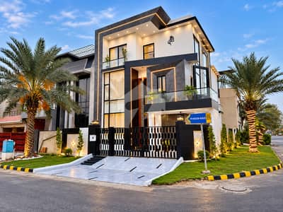 10 Marla Corner Double Height House For Sale | The Aura | Main Boulevard 100 Ft Road | Citi Housing 10 Marla Corner Double Height House For Sale | The Aura | Main Boulevard 100 Ft Road | Citi Housing