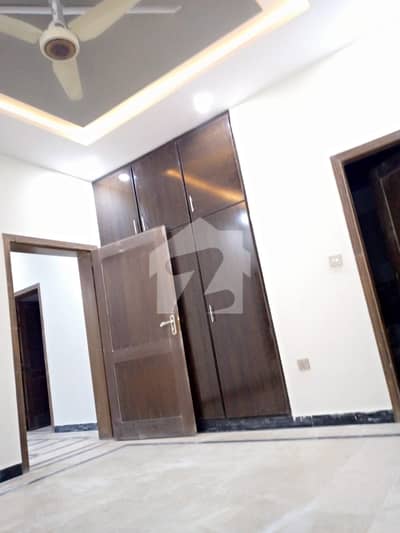 8 Marla Ground Portion Available For Rent