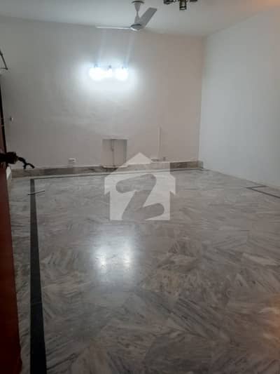 6 Marla Cda Transfer Top Location Corner With Extra Land House Available In G-10/4