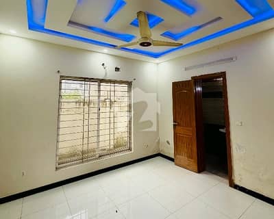 4000 Square Feet House For sale In Beautiful G-10