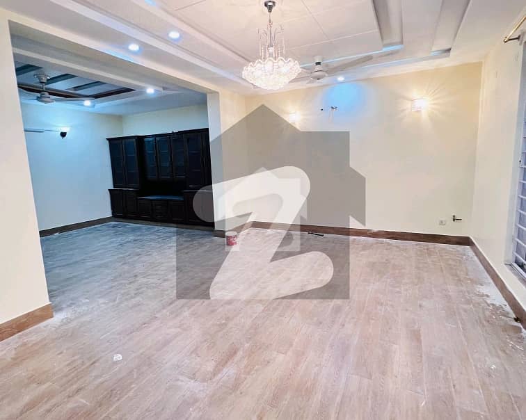 Beautiful 10 Marla Upper Portion For Rent Beautiful 10 Marla Upper Portion For Rent