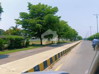 ڈی ایچ اے فیز 7 - بلاک کیو ڈی ایچ اے فیز 7,ڈی ایچ اے ڈیفینس,لاہور میں 1 کنال رہائشی پلاٹ 4.3 کروڑ میں برائے فروخت۔ ڈی ایچ اے فیز 7 - بلاک کیو ڈی ایچ اے فیز 7,ڈی ایچ اے ڈیفینس,لاہور میں 1 کنال رہائشی پلاٹ 4.3 کروڑ میں برائے فروخت۔