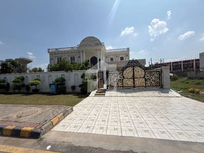 فضائیہ ہاؤسنگ سکیم فیز 1 فضائیہ ہاؤسنگ سکیم,لاہور میں 3 کمروں کا 1 کنال بالائی پورشن 1.8 لاکھ میں کرایہ پر دستیاب ہے۔ فضائیہ ہاؤسنگ سکیم فیز 1 فضائیہ ہاؤسنگ سکیم,لاہور میں 3 کمروں کا 1 کنال بالائی پورشن 1.8 لاکھ میں کرایہ پر دستیاب ہے۔