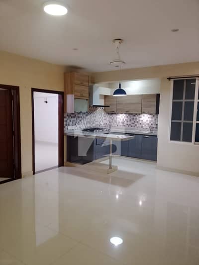 Apartment For Rent 3 bedroom lift Parking In Ittehad Commercial