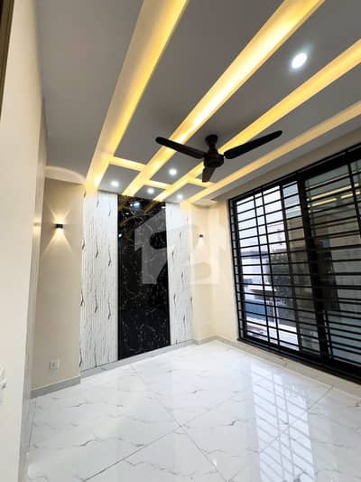 5 Marla Well-Maintained Used House For Sale Jubilee Twon