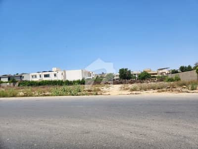 666 YARD PLOT WEST OPEN 50 BY 120 FOR SALE DHA PHASE 8 MEETING with Owner