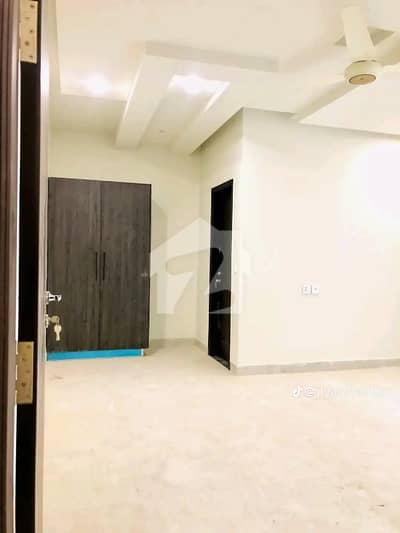 1 Bed Non Furnished Apartments Available For Rent In Gulberg Green Islamabad