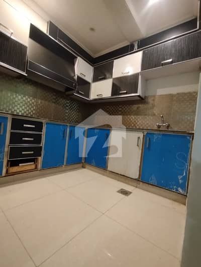 2 bed non furnished appartment available for rent in H13