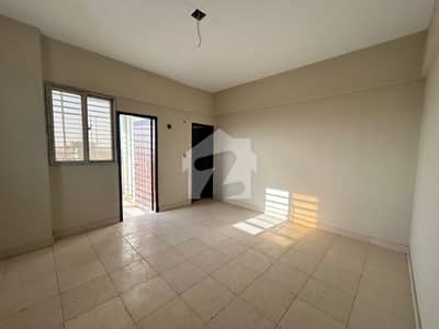 Al RAUF SKY CORNER | FOR RENT| NEW BUILDING | STUDIO APARTMENT | NEW KITCHEN | 4TH FLOOR | SOLAR INSTALLED | MOSQUE | NORTH KARACHI | 600 SQFT | LIFT | BASEMENT PARKING (DEMAND 26,000 RENT)