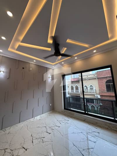 5 Marla Brand New House For Sale In Park View City Lahore Executive Block 5 Marla Brand New House For Sale In Park View City Lahore Executive Block