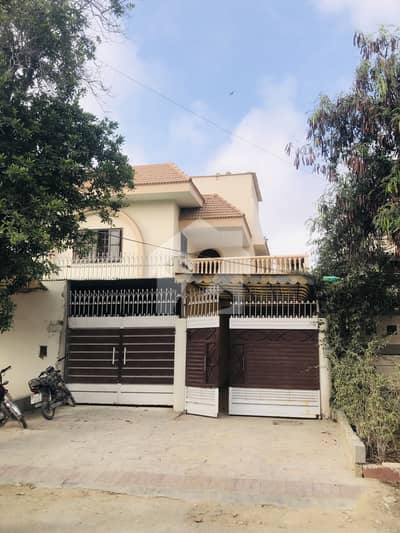 Spacious 250 Square Yards Town House For Sale Front West Open