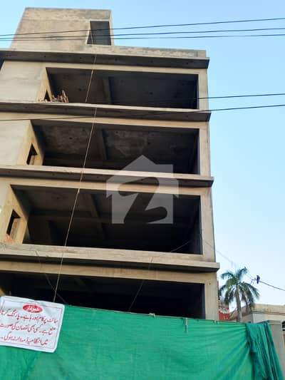 1 KANAL PLAZA BUILDING FOR RENT Brand New Building Near To Emporium Mall & Canal Road