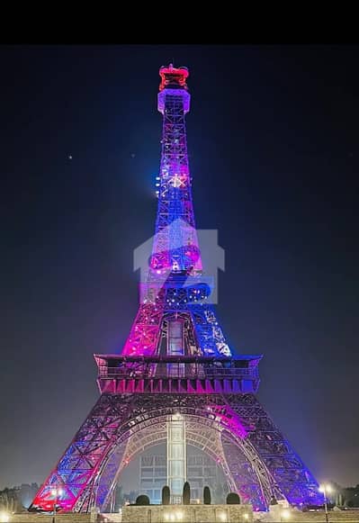 1 Bed Corner Apartment in the close vicinity of Eiffel tower bahria town