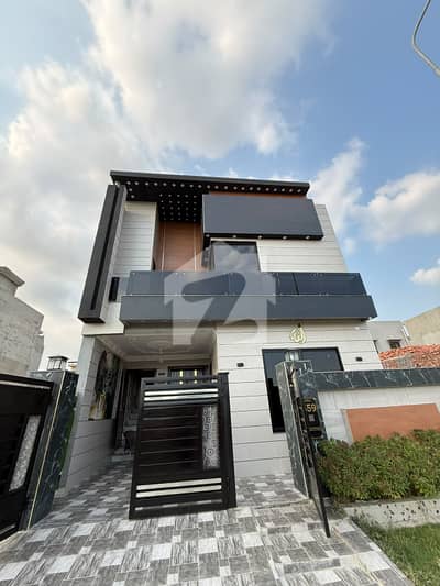 5 Marla Stylish House Available For Sale In Park View City Lahore 5 Marla Stylish House Available For Sale In Park View City Lahore