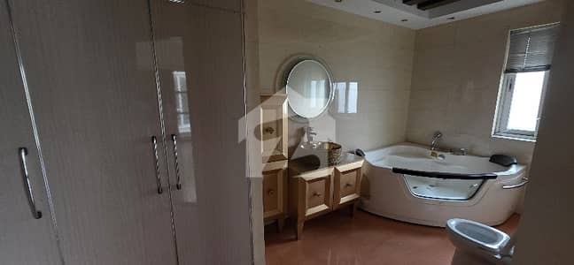 2 Bedroom Unfurnished Upper Portion 1 Kanal House