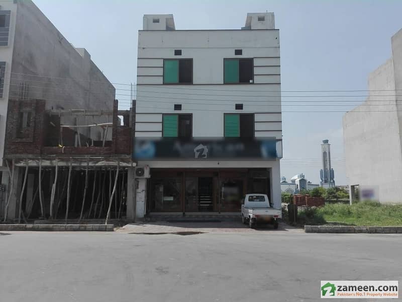 Main Commercial Plaza For Sale