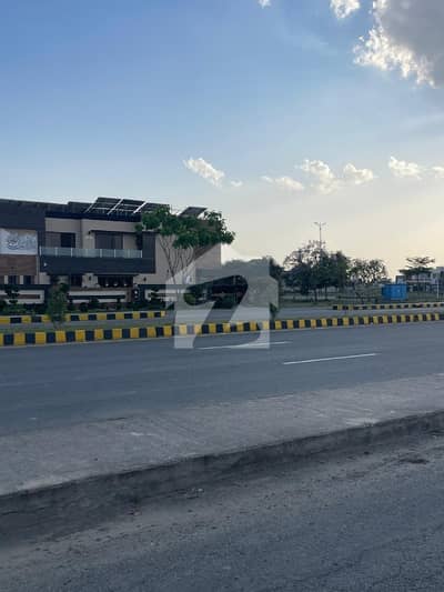 70 Fit 2 Kanal Plot Near Raya