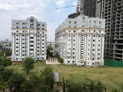 ڈیفنس ریزیڈینسی ڈی ایچ اے ڈیفینس فیز 2,ڈی ایچ اے ڈیفینس,اسلام آباد میں 2 کمروں کا 4 مرلہ فلیٹ 42.0 ہزار میں کرایہ پر دستیاب ہے۔ ڈیفنس ریزیڈینسی ڈی ایچ اے ڈیفینس فیز 2,ڈی ایچ اے ڈیفینس,اسلام آباد میں 2 کمروں کا 4 مرلہ فلیٹ 42.0 ہزار میں کرایہ پر دستیاب ہے۔