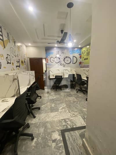 جوہر ٹاؤن لاہور میں 7 مرلہ Studio دفتر 1.85 لاکھ میں کرایہ پر دستیاب ہے۔ جوہر ٹاؤن لاہور میں 7 مرلہ Studio دفتر 1.85 لاکھ میں کرایہ پر دستیاب ہے۔