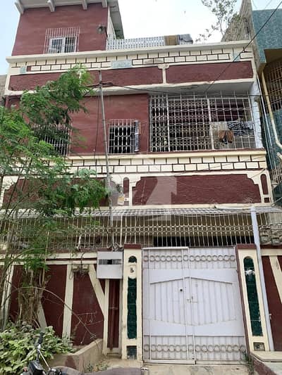 نارتھ کراچی کراچی میں 6 کمروں کا 6 مرلہ مکان 3.8 کروڑ میں برائے فروخت۔ نارتھ کراچی کراچی میں 6 کمروں کا 6 مرلہ مکان 3.8 کروڑ میں برائے فروخت۔