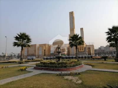 رئیل پام سٹی ایمن آباد موڑ,گوجرانوالہ میں 5 مرلہ رہائشی پلاٹ 54.0 لاکھ میں برائے فروخت۔