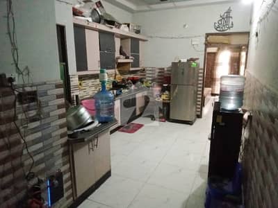 FLAT FOR SALE IN JAVED APARTMENT
