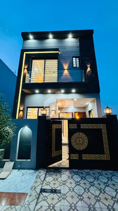 3 Marla LUXURY Living Awaits Outclass Double-Storey House In Al Kabir Town Phase 2