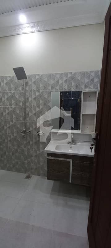 10 Marla Lower Portion Urgent For Rent In Park View City Lahore
