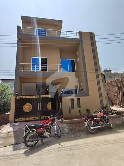 نیو لالہ زار راولپنڈی میں 4 کمروں کا 5 مرلہ مکان 2.48 کروڑ میں برائے فروخت۔ نیو لالہ زار راولپنڈی میں 4 کمروں کا 5 مرلہ مکان 2.48 کروڑ میں برائے فروخت۔